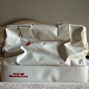 Beis weekender LONELY GHOST WHITE